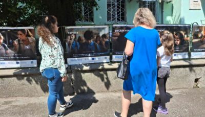Изложбата „Лицата (на децата) на насилието вече е в Русе